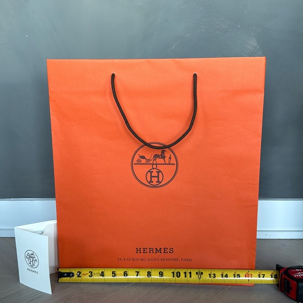 Hermes shopping bag with receipt holder